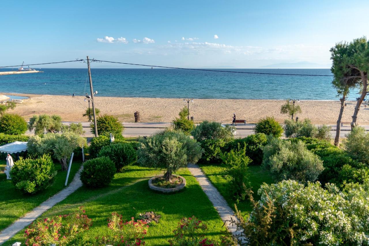 Dimi Seafront Apartment By Rentals Pro Services - Nea Moudania Zewnętrze zdjęcie