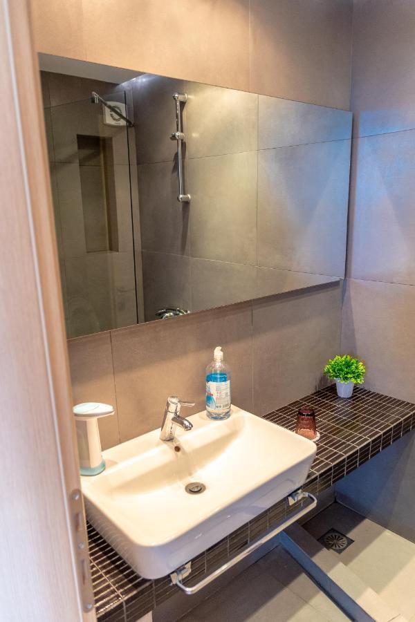Dimi Seafront Apartment By Rentals Pro Services - Nea Moudania Zewnętrze zdjęcie