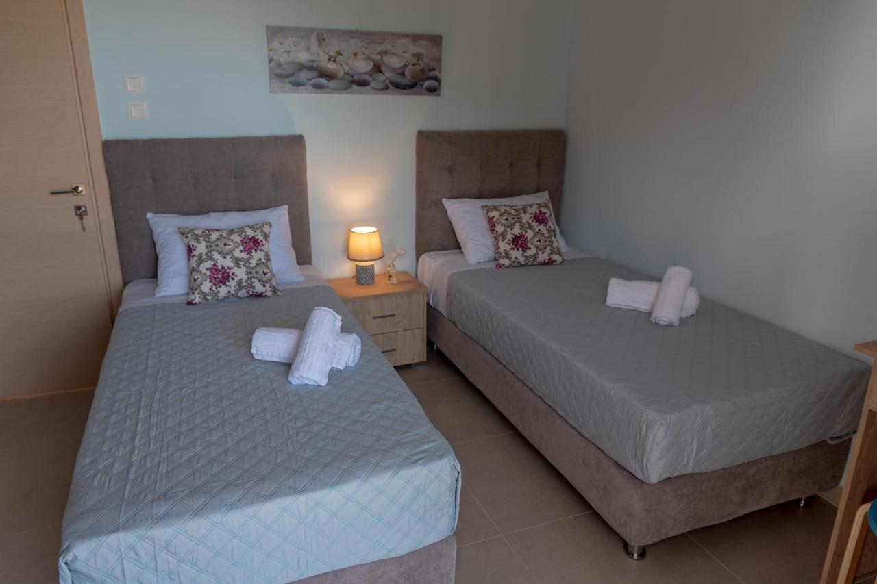Dimi Seafront Apartment By Rentals Pro Services - Nea Moudania Zewnętrze zdjęcie